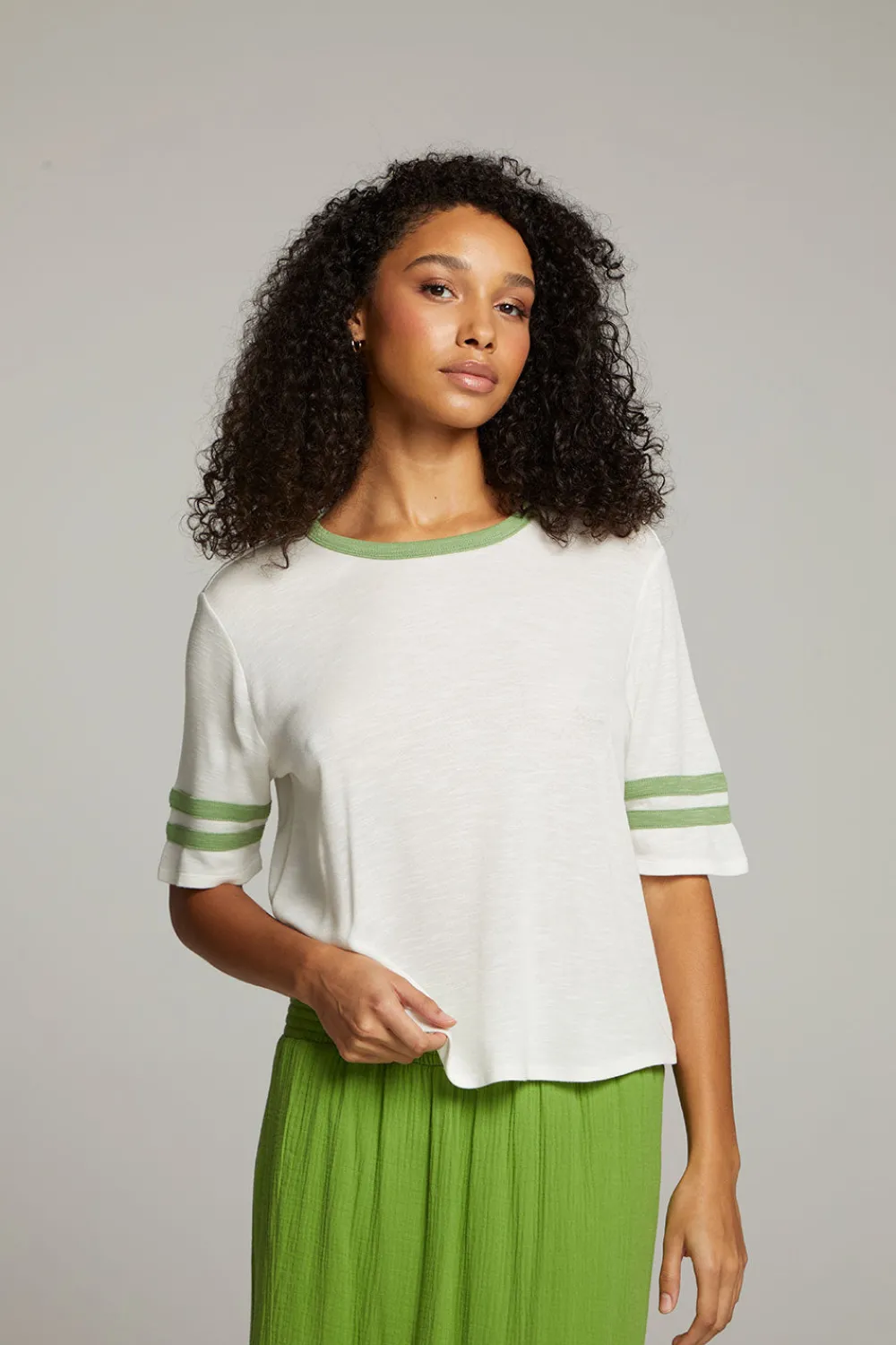 Cheap Enrique White Short Sleeve Women Loungewear|Tops