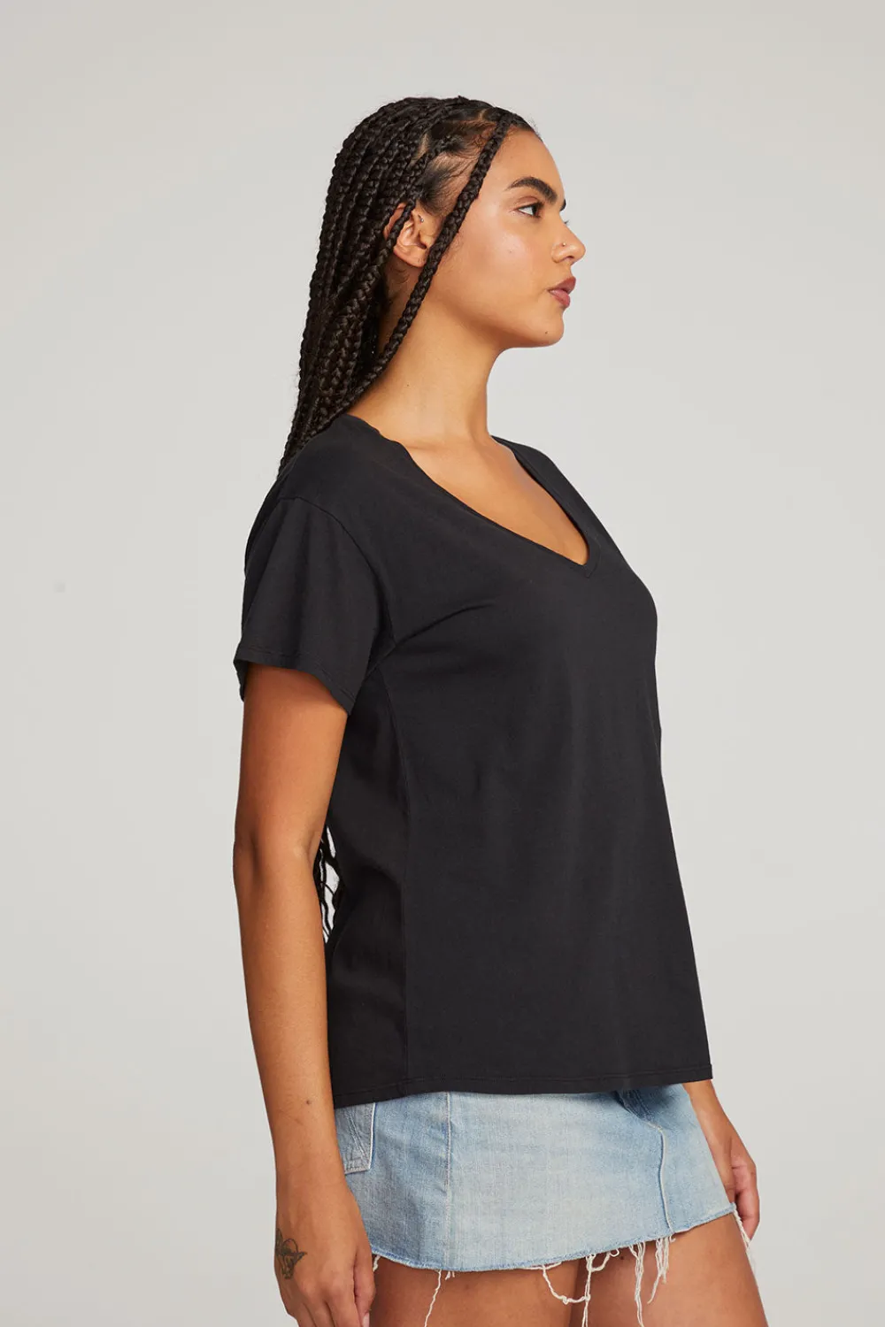 Best Everyday Essential Black V-neck Tee Women Loungewear|Essentials